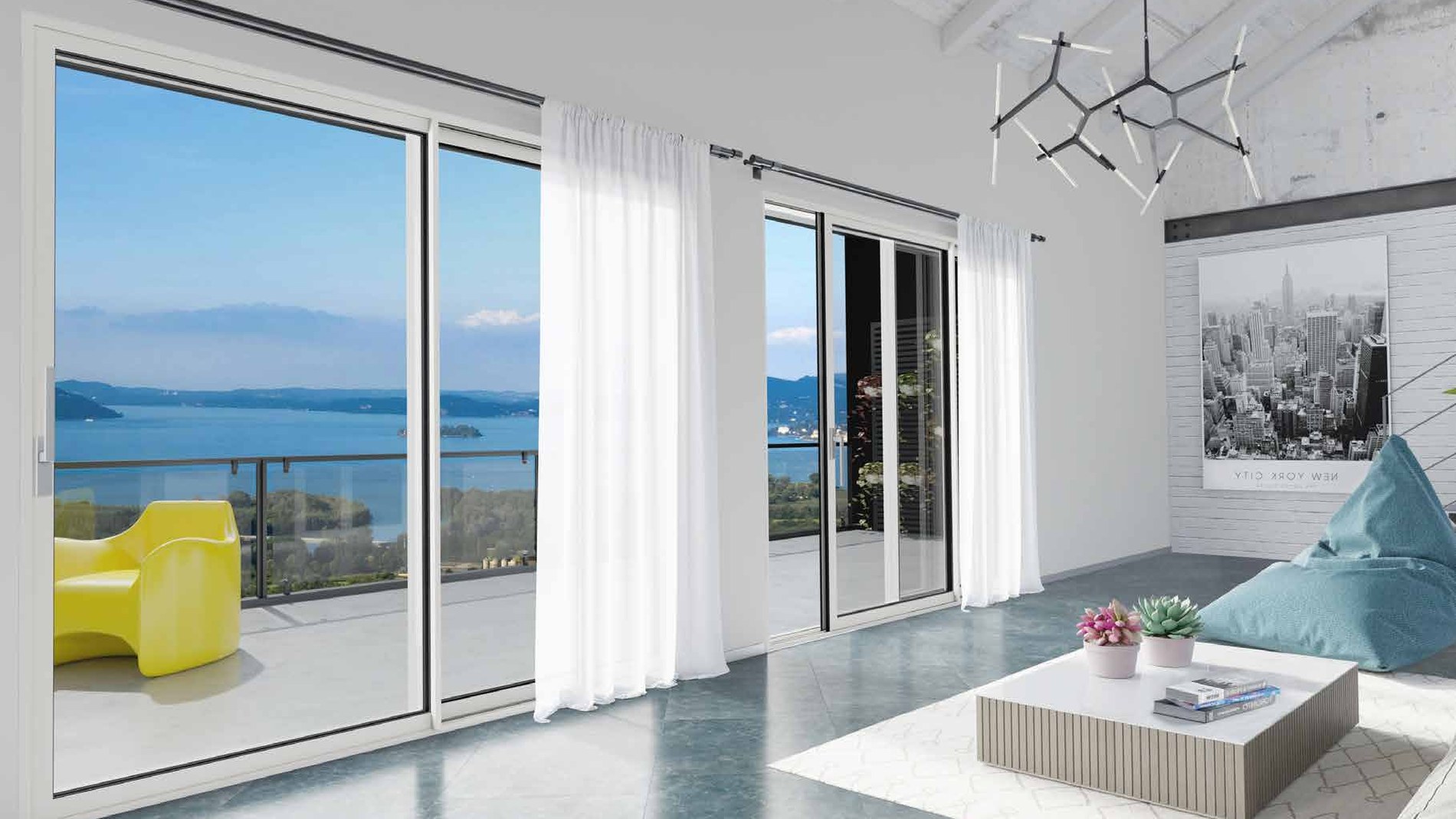 Grandi vetrate scorrevoli in alluminio con vista panoramica sul mare e affaccio costiero a Siracusa